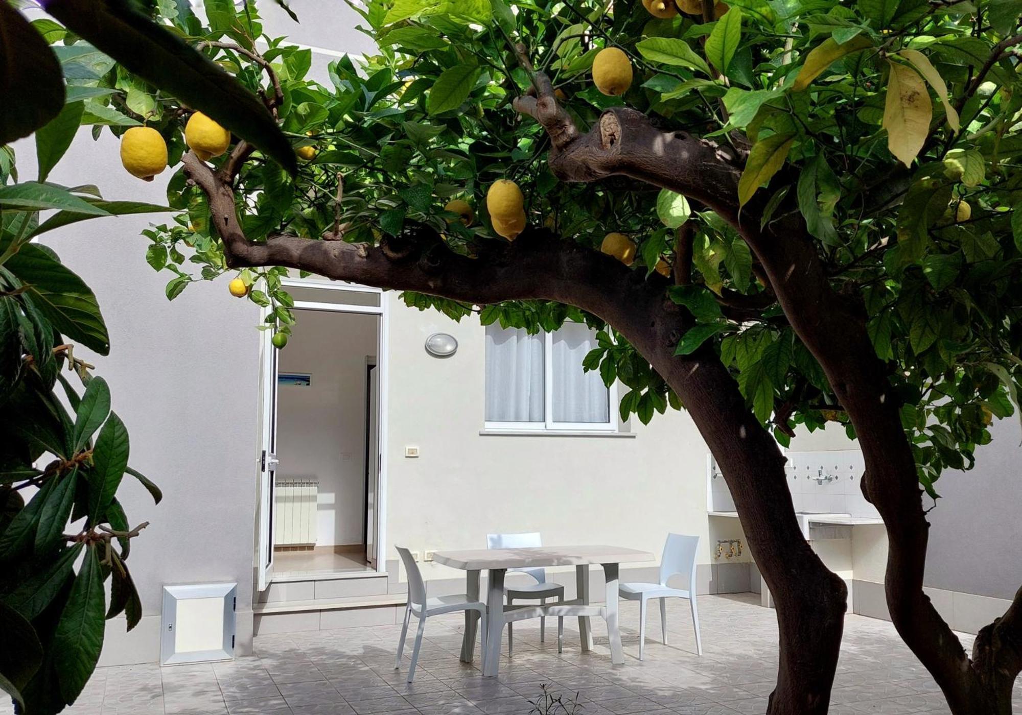 Casa Granata Hotel Trapani Exterior foto